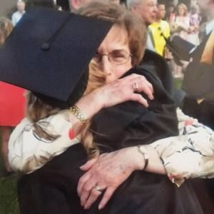 Meet your Posher, Julia